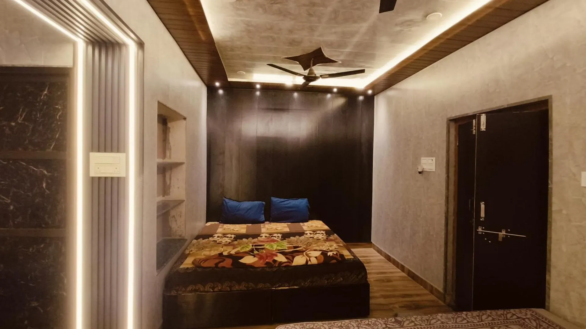 Namo Guest House Only For Indians Varanasi 0*,