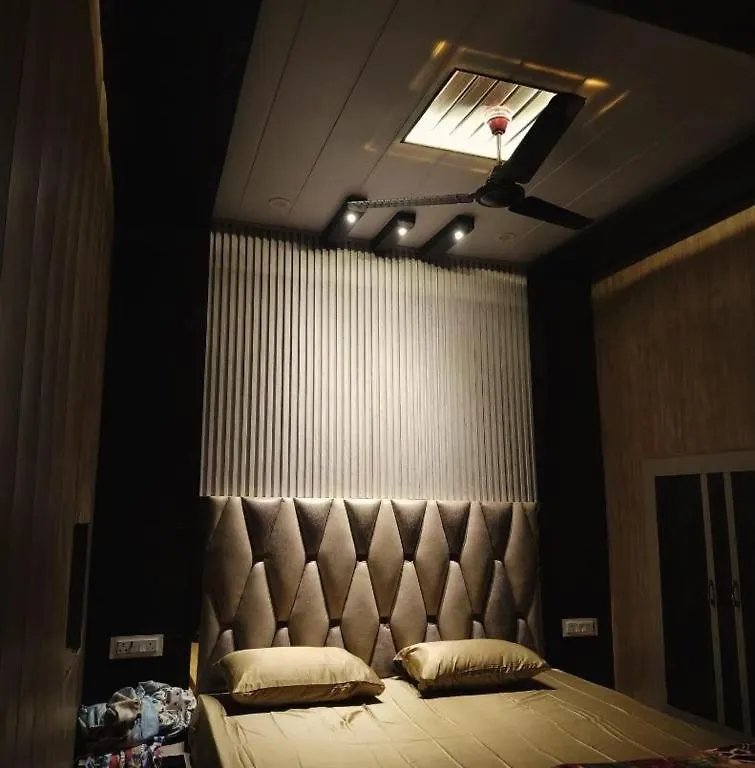 Namo Guest House Only For Indians バラナシ